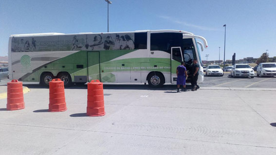 El autobus que conduce al COBACH hacia Torreón