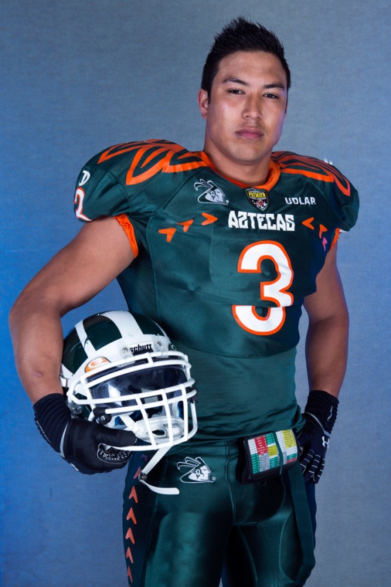 Samuel Wong (3) RB Aztecas UDLAP