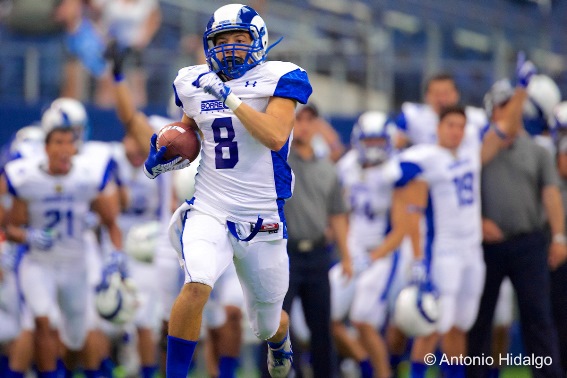 Pedro Magallanes (8) WR Borregos Monterrey